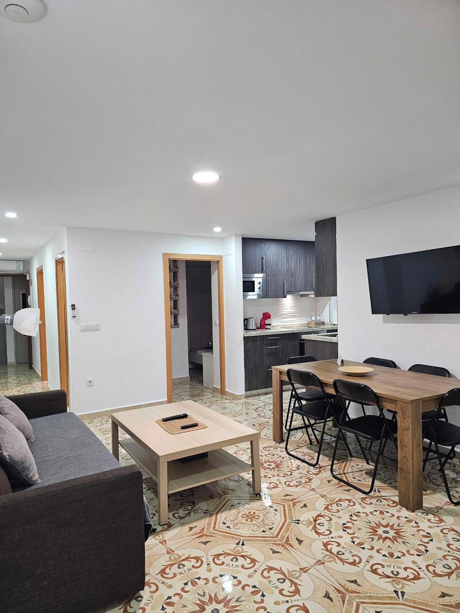 Suncastle Apartamentos Alicante -With Sunny Rooftop Terrace And Barbecue Luaran gambar