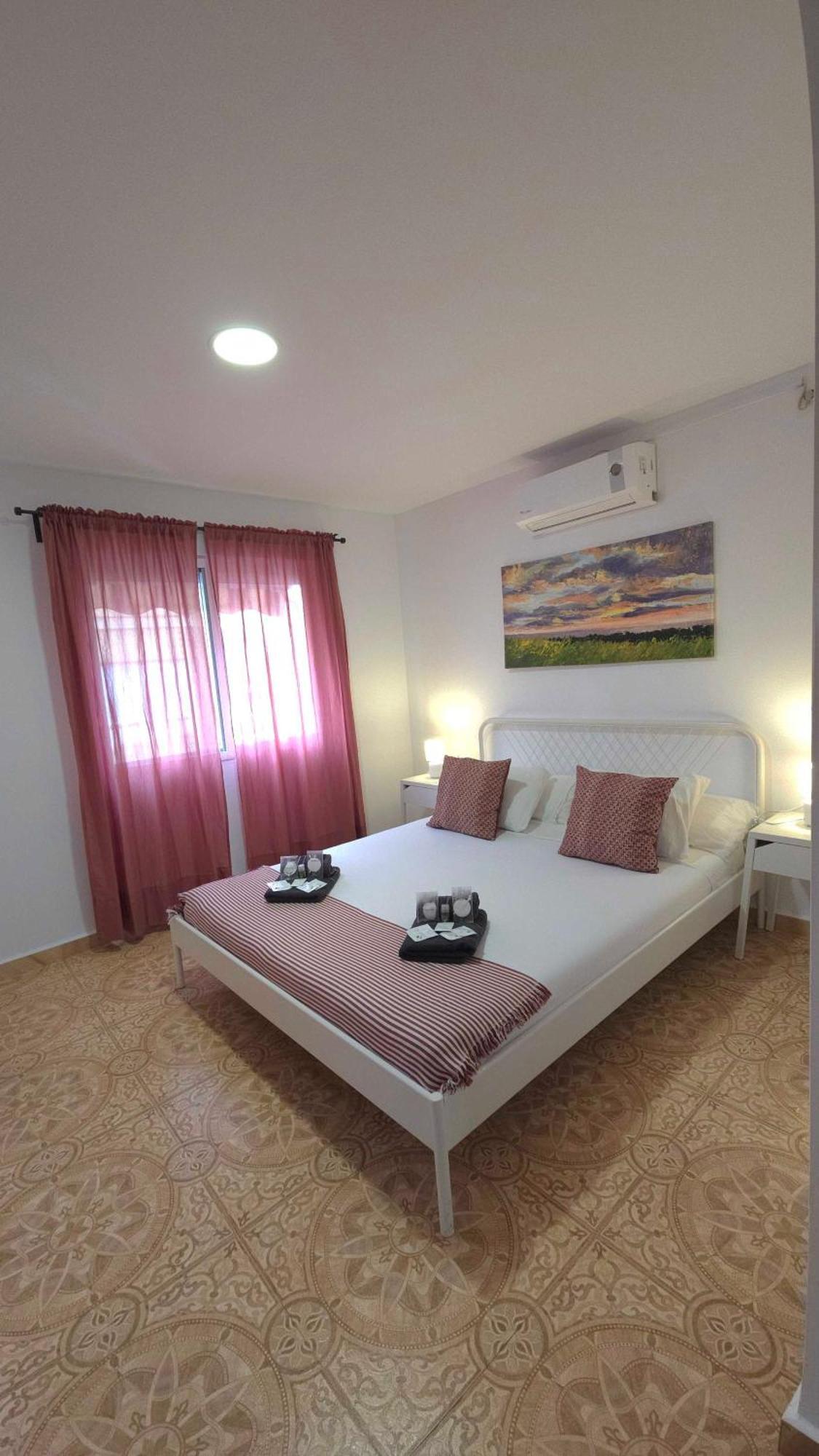 Suncastle Apartamentos Alicante -With Sunny Rooftop Terrace And Barbecue Luaran gambar