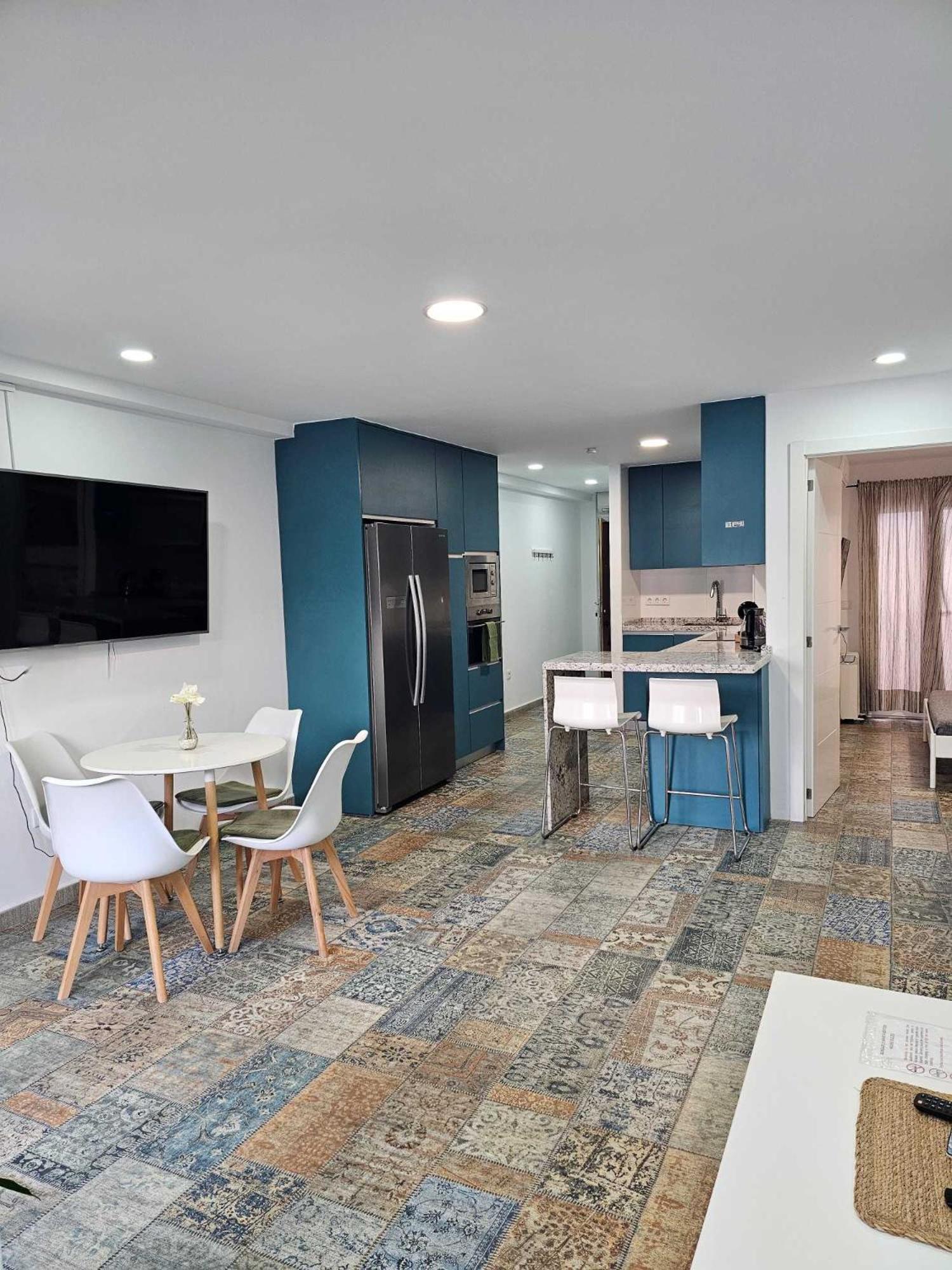 Suncastle Apartamentos Alicante -With Sunny Rooftop Terrace And Barbecue Luaran gambar